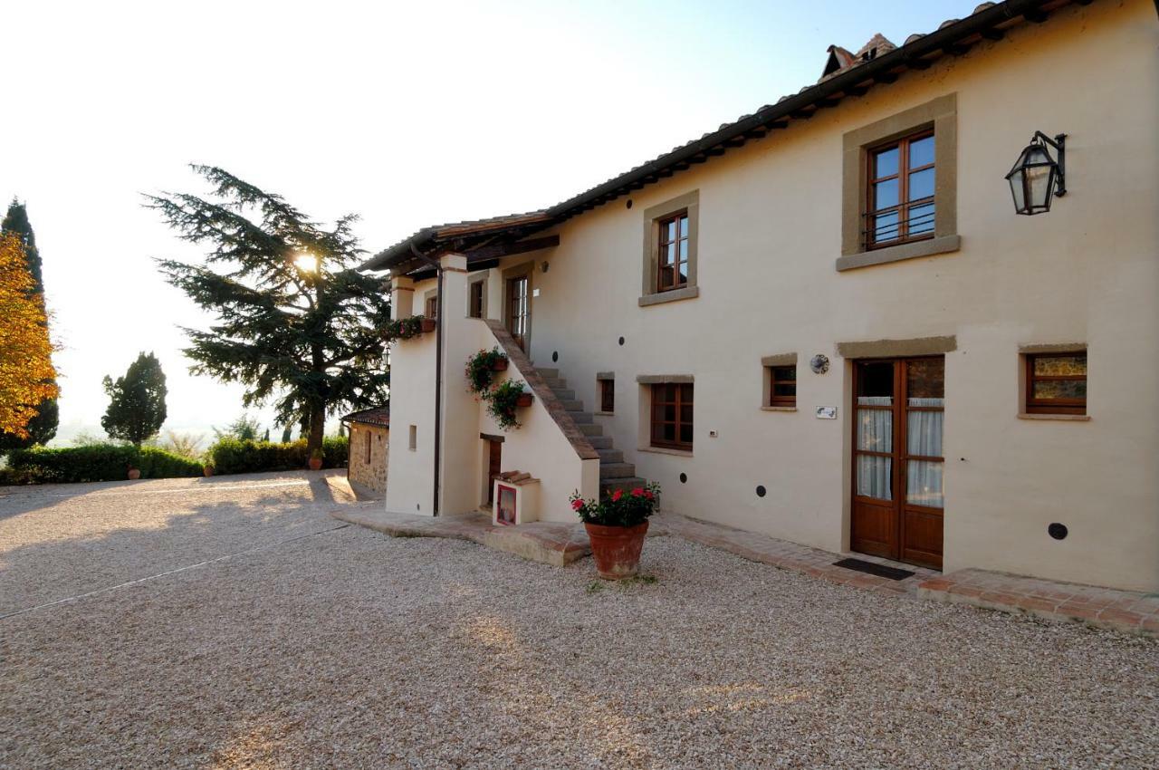 Relais Borgo Torale Hotel ปัสซีญาโน ซุล ตราซีเมโน ภายนอก รูปภาพ